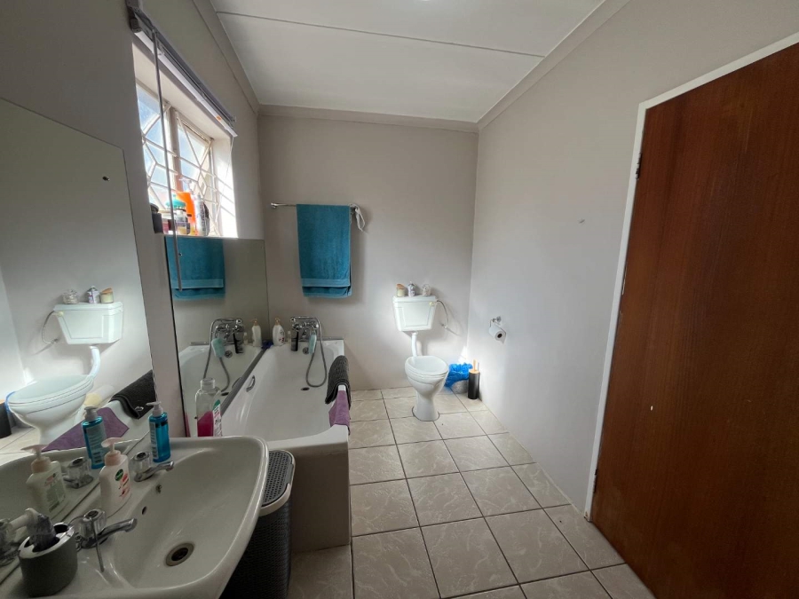 3 Bedroom Property for Sale in Oosterville Northern Cape